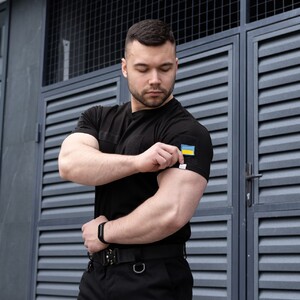 Фото - Военная футболка Pobedov Peremoga однотонная черного цвета - Men box
