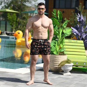 Фото - Шорти-плавки чорного кольору Pobedov Pool day Totem - Men box