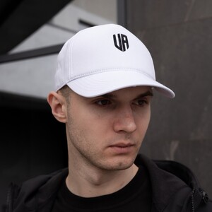 Фото - Белая бейсболка Pobedov с вышитым принтом UA - Men box
