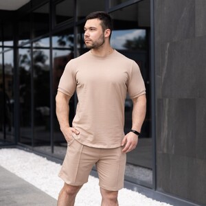 Фото - Однотонні шорти бежевого кольору Pobedov Nebo - Men box