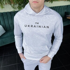 Фото - Бавовняне худі бренду Pobedov сірого кольору I'M UKRAINIAN - Men box