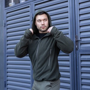 Фото - Чоловіча толстовка з капюшоном Pobedov Explorer кольору хакі - Men box