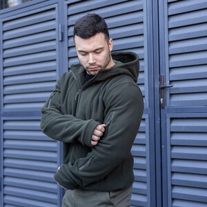 Фото - Чоловіча толстовка з капюшоном Pobedov Explorer кольору хакі - Men box
