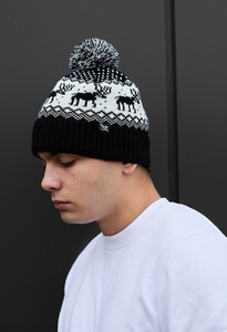 Фото - Черно-белая новогодняя шапка Staff black & white pattern - Men box