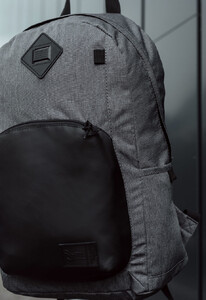 Фото - Рюкзак сіро-чорний Staff ri 16L gray & black - Men box