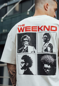 Фото - Футболка с принтом на спине Staff weeknd oversize - Men box