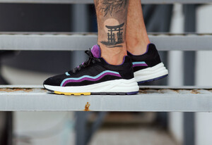 Фото - Кроссовки с фиолетовыми вставками Staff black & purple - Men box