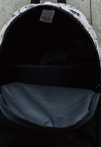 Фото - Рюкзак молочно-черный Staff 25L travel - Men box