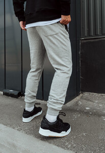 Фото - Спортивные штаны из хлопка Staff gray melange logo - Men box