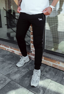 Фото - Спортивні штани чорного кольору Staff wol logo black - Men box