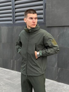 Фото - Куртка для мужчин от Pobedov Fearless в цвете хаки - Men box
