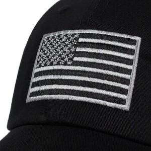 Фото - Чорна бейсболка Narason із сріблястим прапором America - Men box