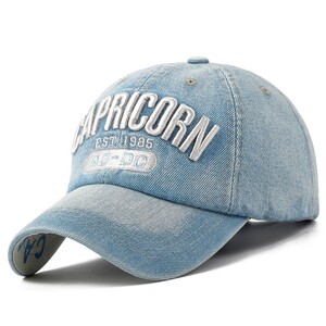 Фото - Бавовняна унісекс бейсболка Narason з написом Capricorn - Men box