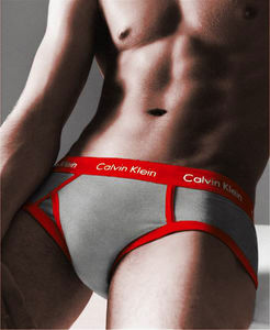 Фото - Современные серые трусы Calvin Klein с красным кантом - Men box
