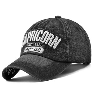 Фото - Чорна бейсболка Narason з вишитим принтом Capricorn - Men box