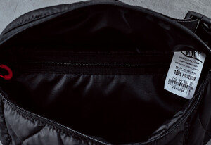 Фото - Поясная сумка бананка стеганая Staff bra black - Men box