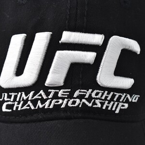 Фото - Мужская черная бейсболка Narason с нашивкой UFC - Men box