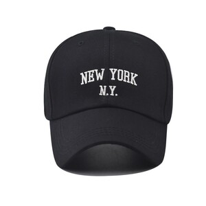 Фото - Чоловіча чорна кепка Narason з білою вишивкою New York - Men box