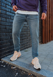 Фото - Джинсы зауженные светло-синие Staff blue slim - Men box