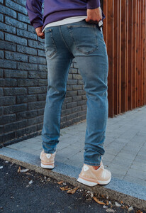 Фото - Джинсы зауженные светло-синие Staff blue slim - Men box