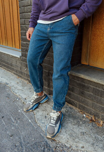 Фото - Джинсовые джоггеры синего цвета Staff blue regular - Men box