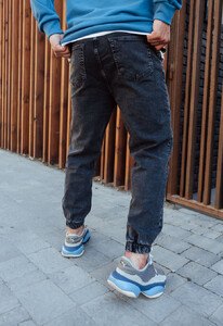 Фото - Джинсовые джоггеры черные Staff black regular - Men box