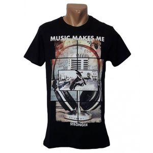 Фото - Стильная футболка Daniel and Jones - Men box