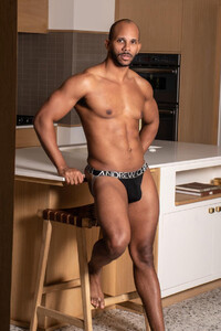 Фото - Джоки от Andrew Christian черные с серебристыми элементами - Men box