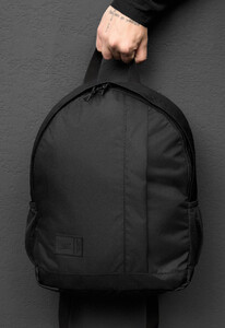 Фото - Городской рюкзак Staff 17L de black - Men box