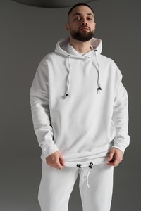 Фото - Теплый оверсайз костюм от Intruder в белом цвете - Men box