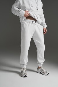 Фото - Теплый оверсайз костюм от Intruder в белом цвете - Men box