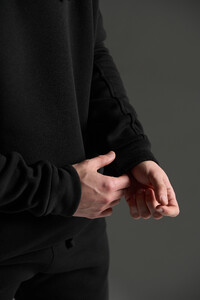 Фото - Базовый костюм черного цвета Intruder (худи + штаны) - Men box