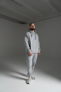 Фото - Спортивный оверсайз костюм на флисе Intruder серого цвета - Men box