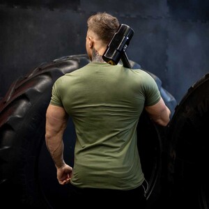 Фото - Зеленая мужская футболка от бренда Alpha спортивная - Men box