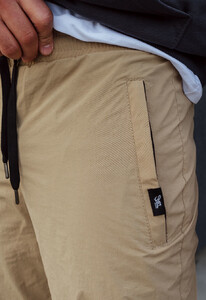Фото - Утепленные джоггеры бежевого цвета Staff ba beige fleece - Men box