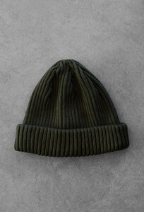 Фото - Укорочена шапка біні кольору хакі Staff khaki - Men box