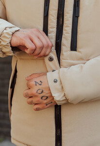 Фото - Зимняя куртка бежевого цвета Staff beige logo - Men box