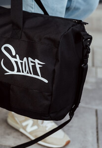 Фото - Универсальная черная спортивная сумка Staff black logo - Men box