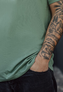 Фото - Повсякденна чоловіча футболка Staff green basic - Men box