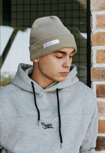 Фото - Бежевая шапка с логотипом Staff beige original - Men box