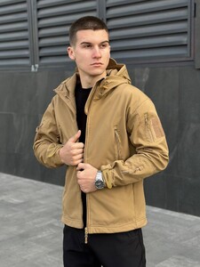 Фото - Демисезонная мужская куртка Pobedov Fearless. Цвет: койот - Men box