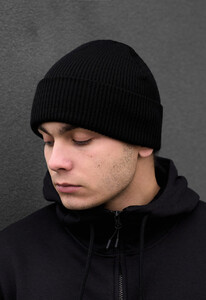 Фото - Универсальная черная мужская шапка Staff black basic2 - Men box