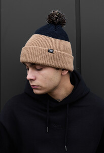 Фото - Двухцветная зимняя шапка Staff beige & black - Men box