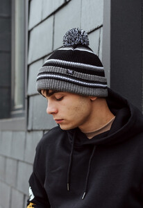 Фото - Чорна смугаста шапка Staff gray & black - Men box