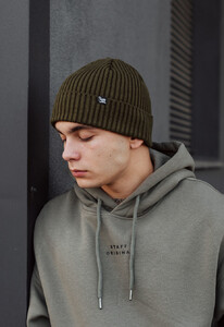Фото - Шапка с подворотом цвета хаки Staff 26 khaki - Men box