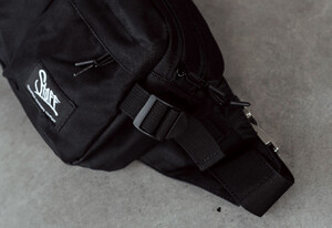 Фото - Черная поясная сумка с логотипом Staff ak black - Men box