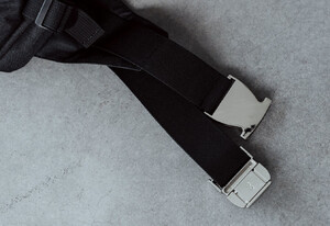 Фото - Черная поясная сумка с логотипом Staff ak black - Men box