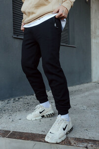 Фото - Черные утепленные спортивные штаны Staff g black fleece - Men box