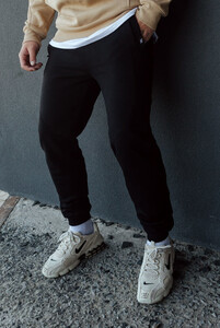 Фото - Черные утепленные спортивные штаны Staff g black fleece - Men box