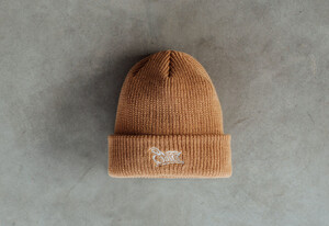 Фото - Теплая бежевая шапка Staff 24 logo beige - Men box